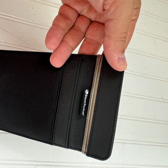 Black Phone Case - Picture 5 of 6